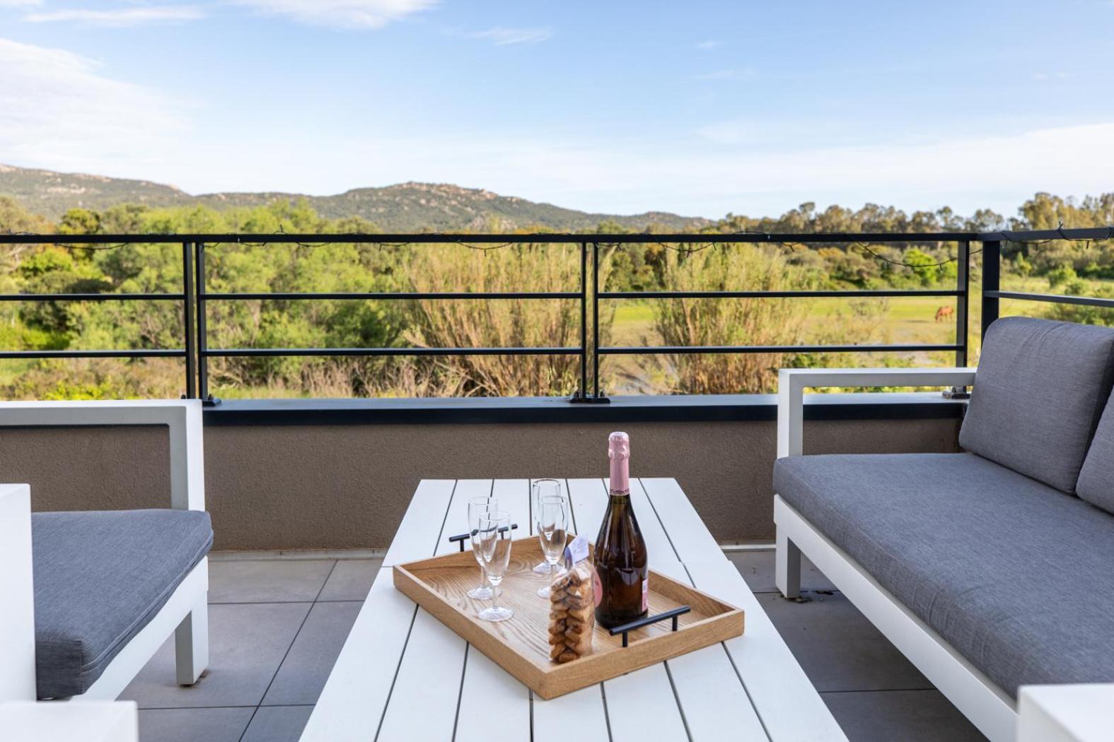 Apartament La Cle Terrasse, Proche Port,Centre, Parking,Clim Porto-Vecchio  Zewnętrze zdjęcie